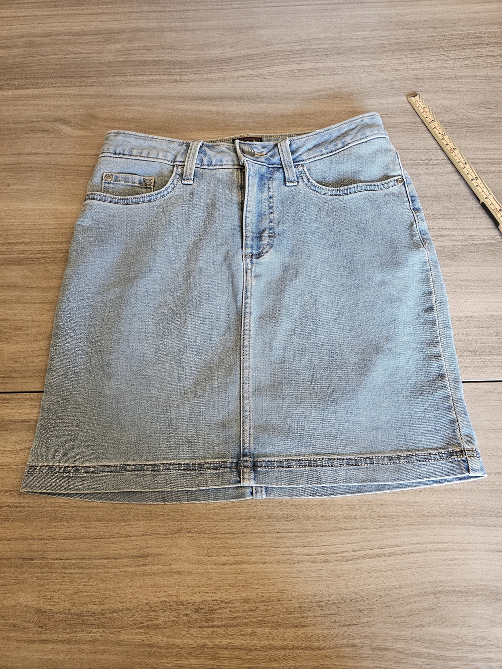 Lee Light Blue Denim Mini Skirt - Classic Casual